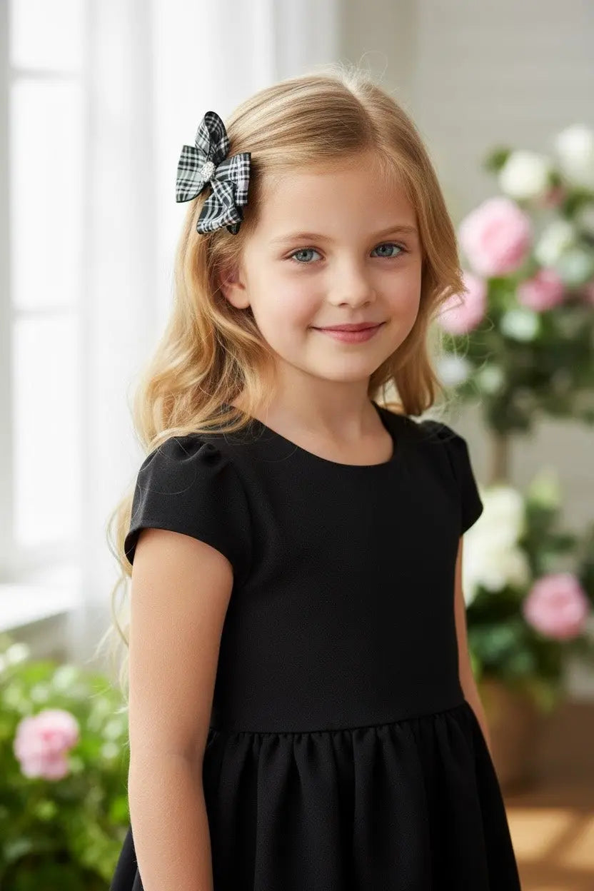 Checked black and white bow Cute Cute