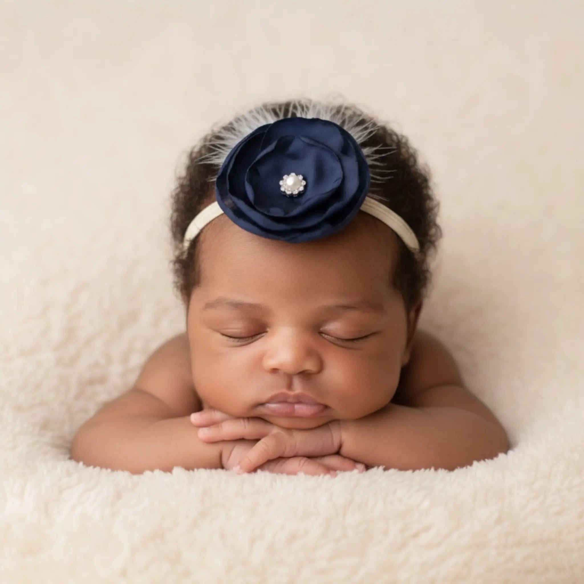 Layared navy flower with feather and netting Cute Cute