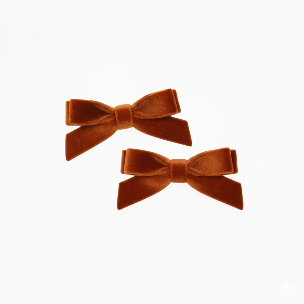 Set of two small velvet bows on clips Cute Cute