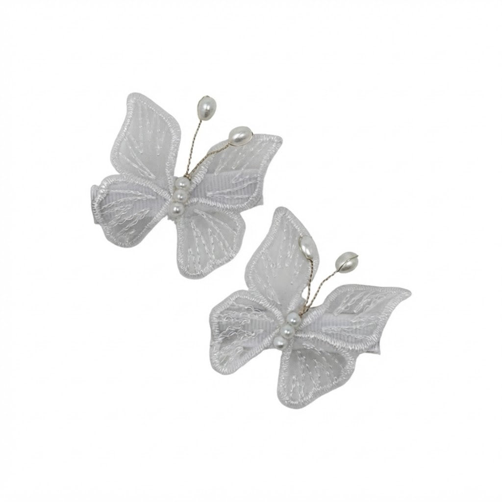 Set of two butterflies with pearls on a clip