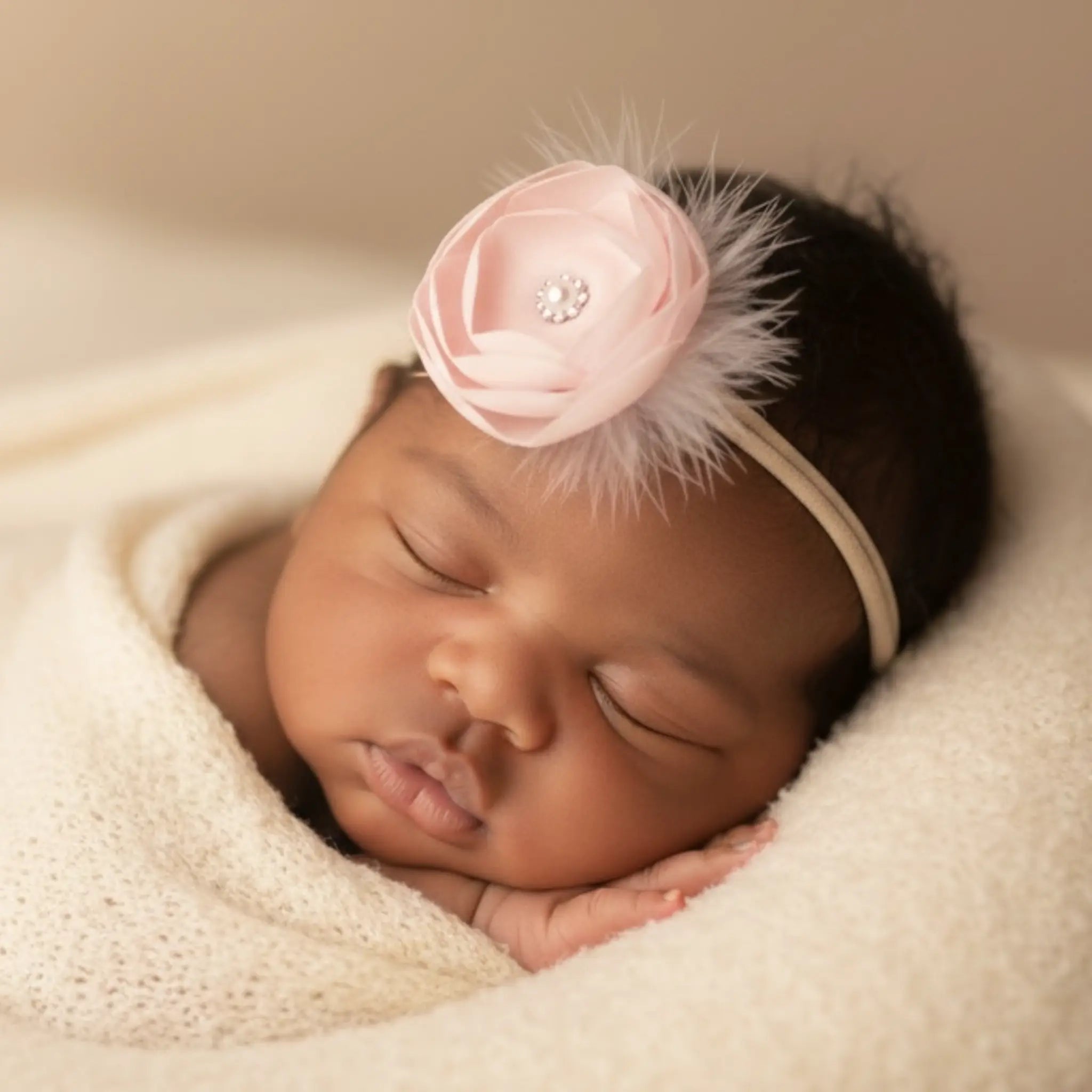 Layared pink flower with feather and netting Cute Cute